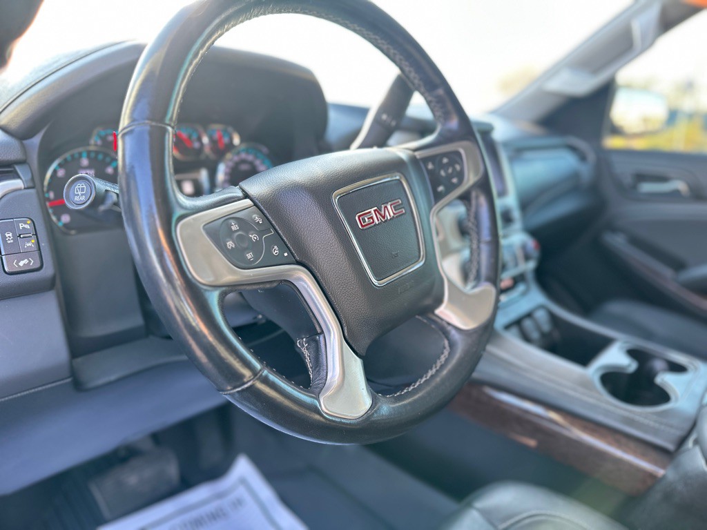 2020 GMC Yukon Image 18