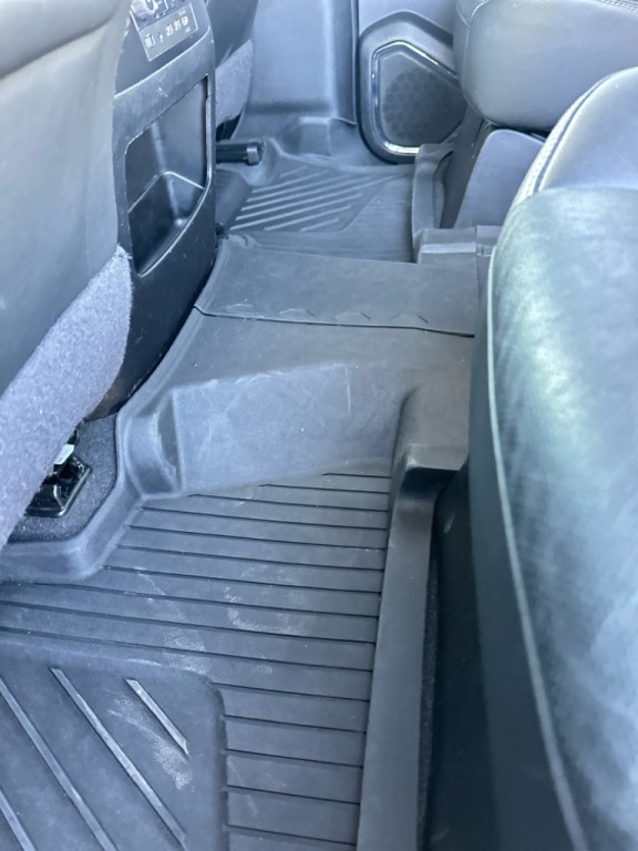 2020 GMC Yukon Image 27