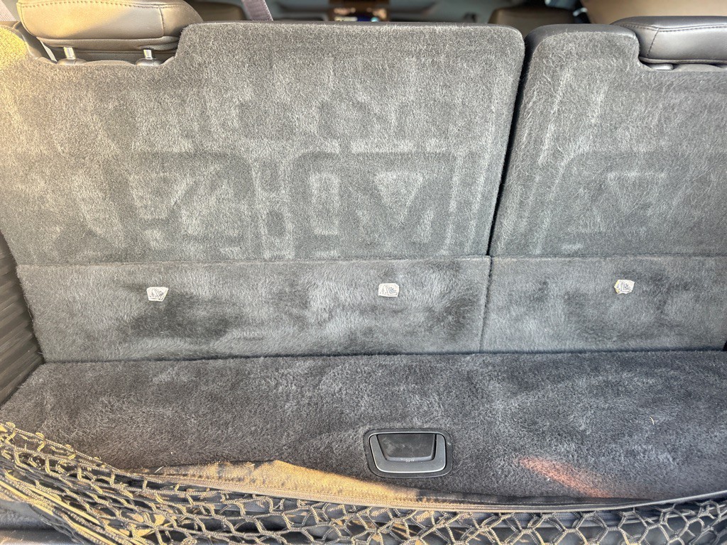 2016 Cadillac Escalade Image 33