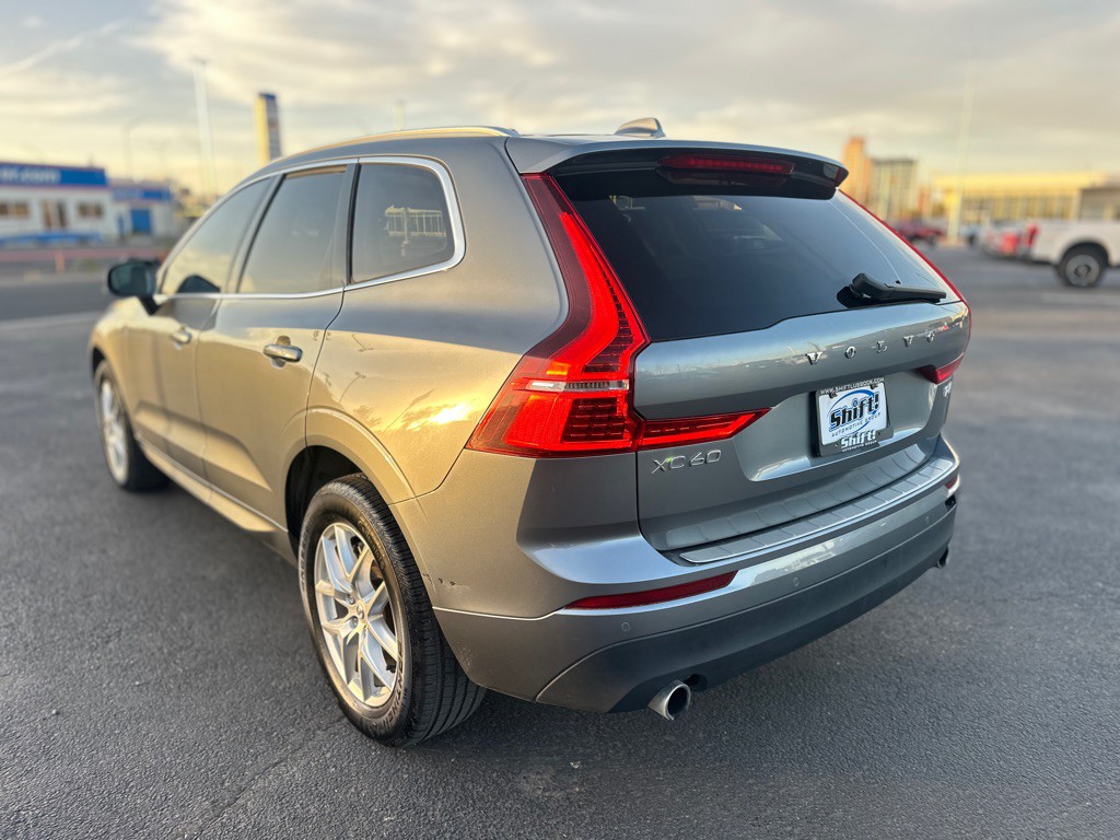 2021 Volvo XC60 Image 10