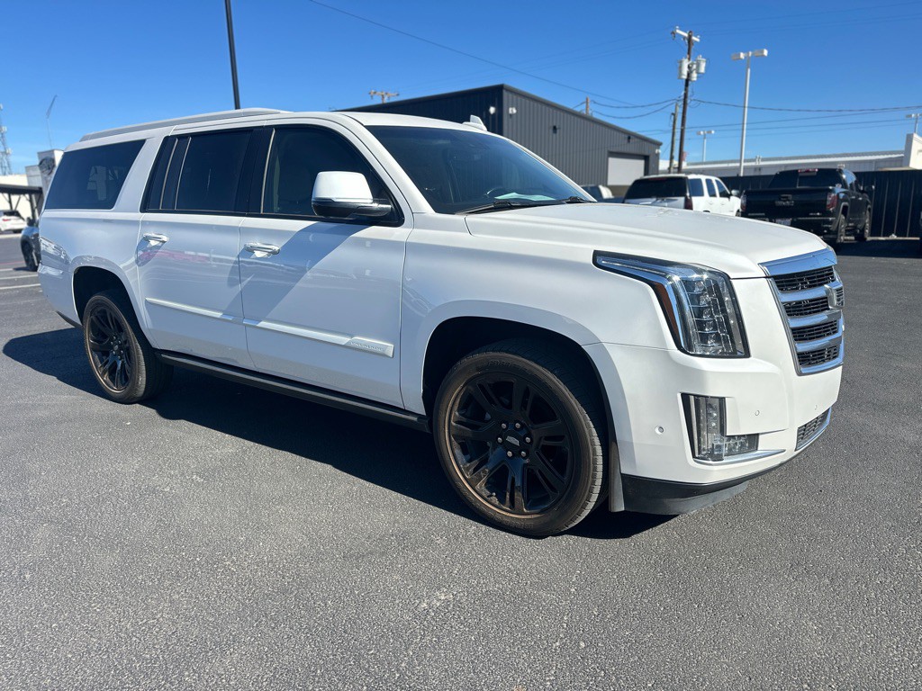 2019 Cadillac Escalade Image 4