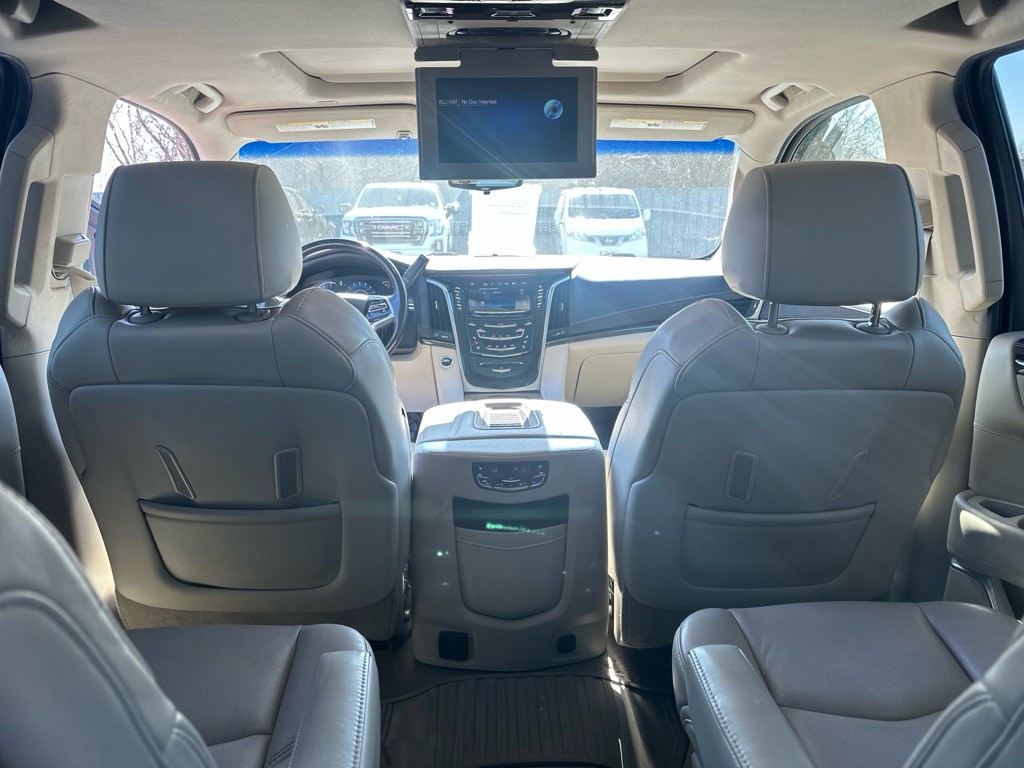2019 Cadillac Escalade Image 31