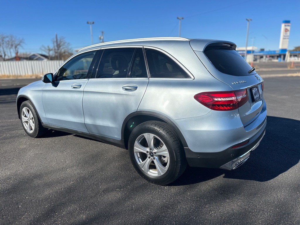 2018 Mercedes-Benz GLC-Class Image 10
