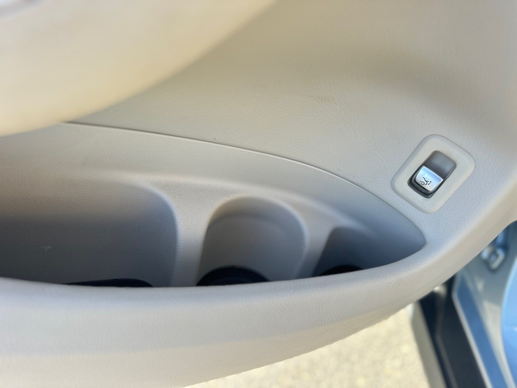 2018 Mercedes-Benz GLC-Class Image 16