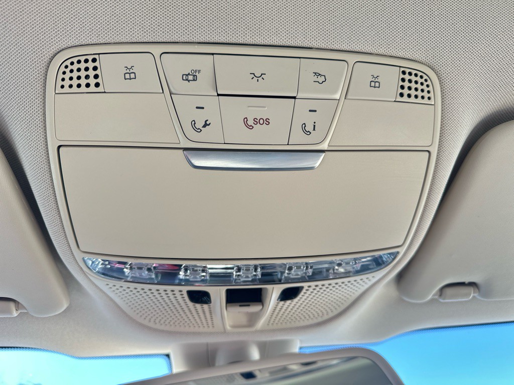 2018 Mercedes-Benz GLC-Class Image 28