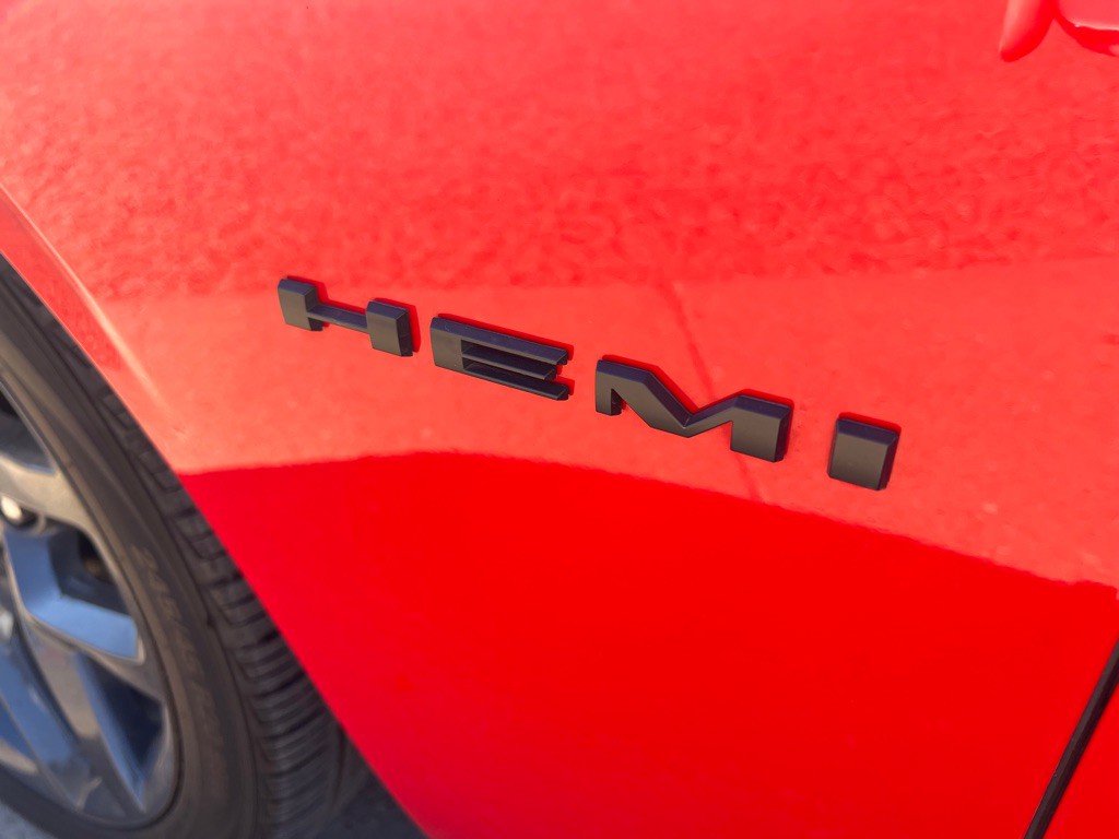 2022 Dodge Challenger Image 11