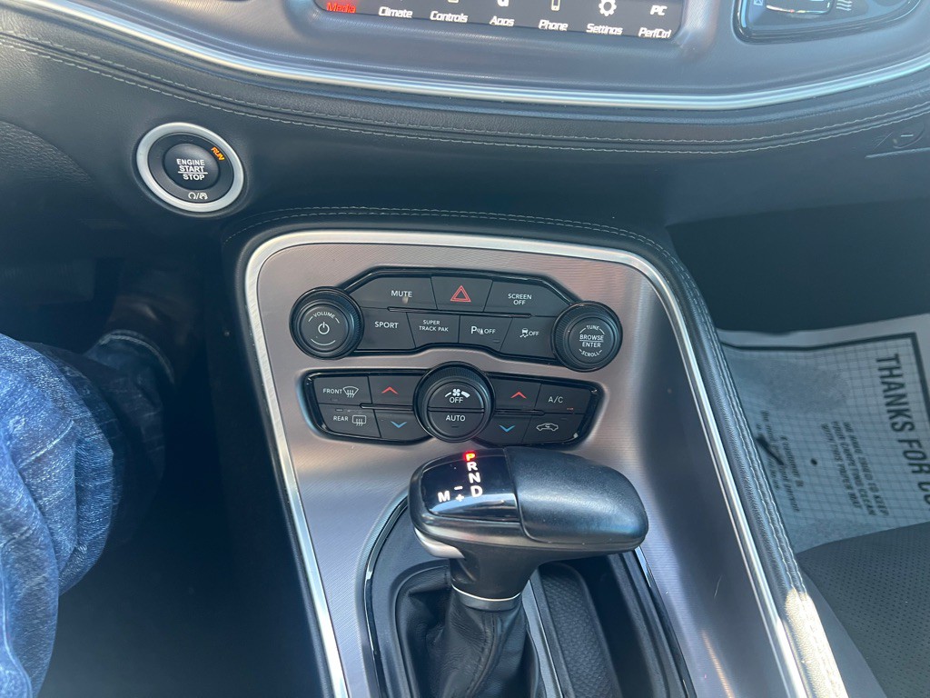 2022 Dodge Challenger Image 18