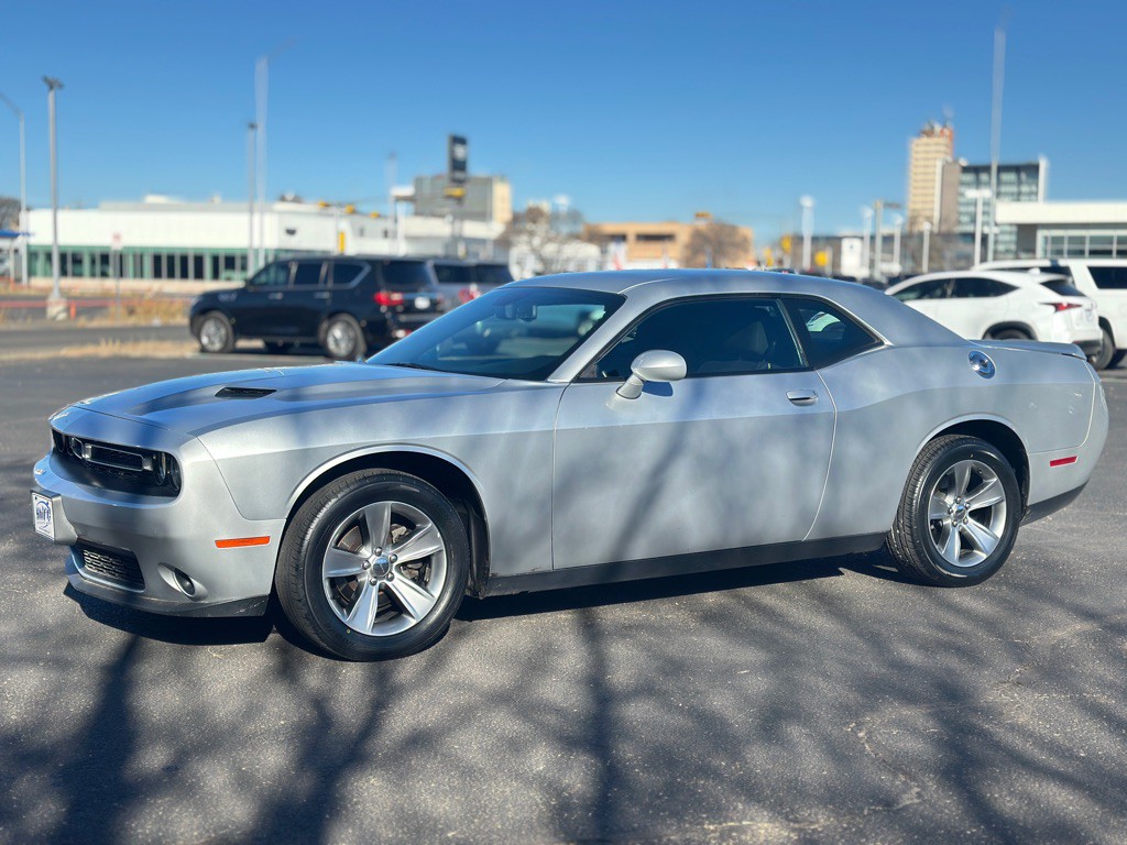 2020 Dodge Challenger Image 12