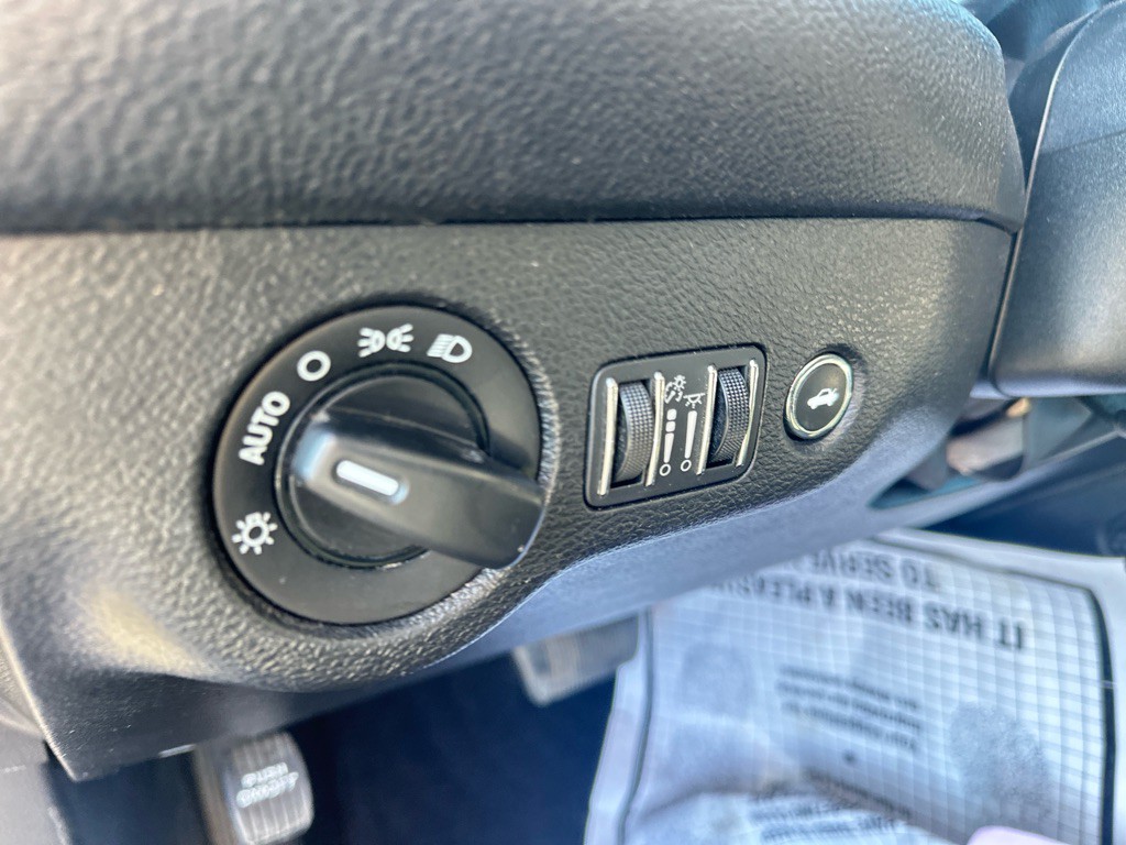 2020 Dodge Challenger Image 17