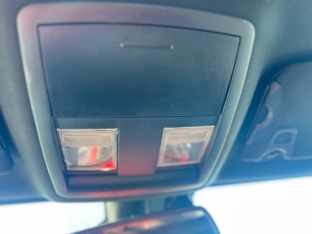 2020 Dodge Challenger Image 25