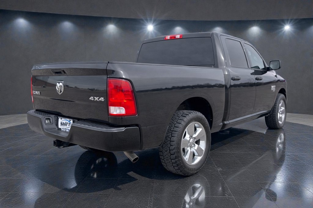 2019 RAM 1500 Image 7