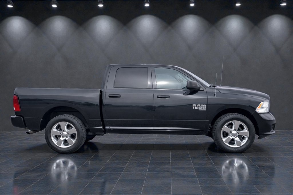 2019 RAM 1500 Image 8