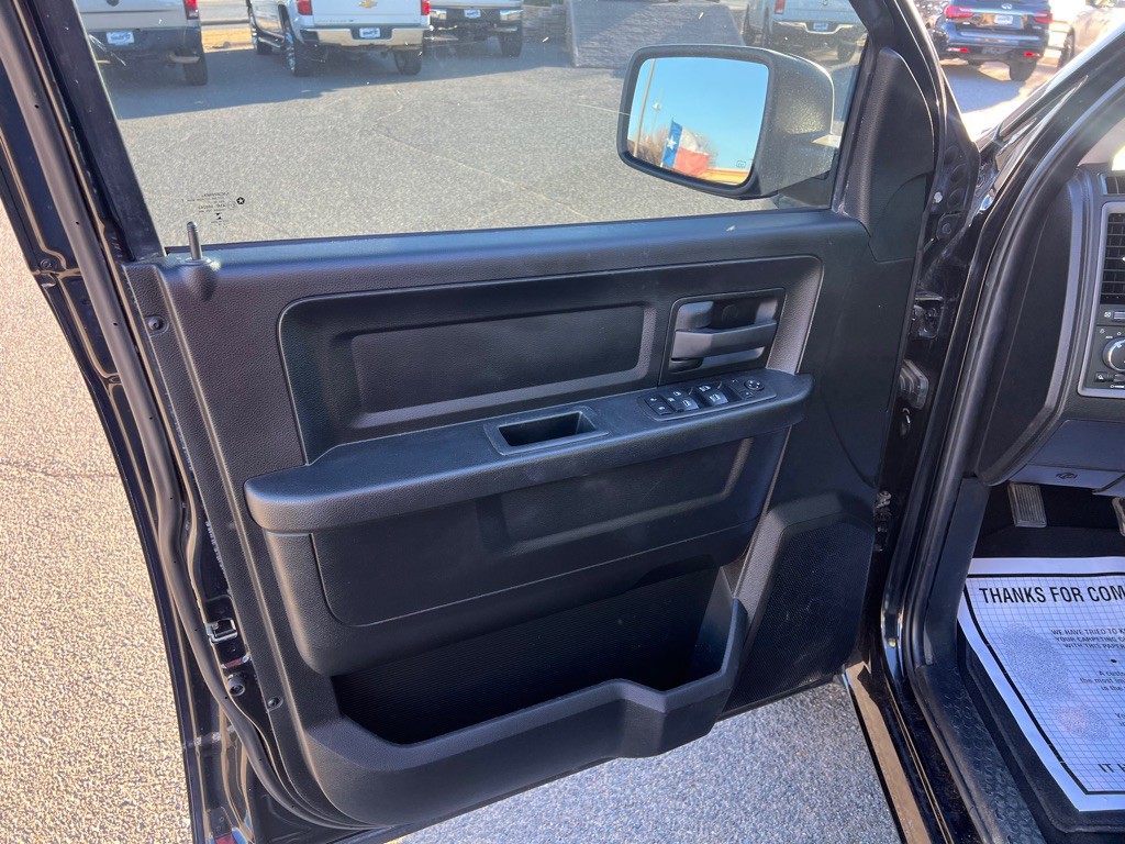 2019 RAM 1500 Image 16