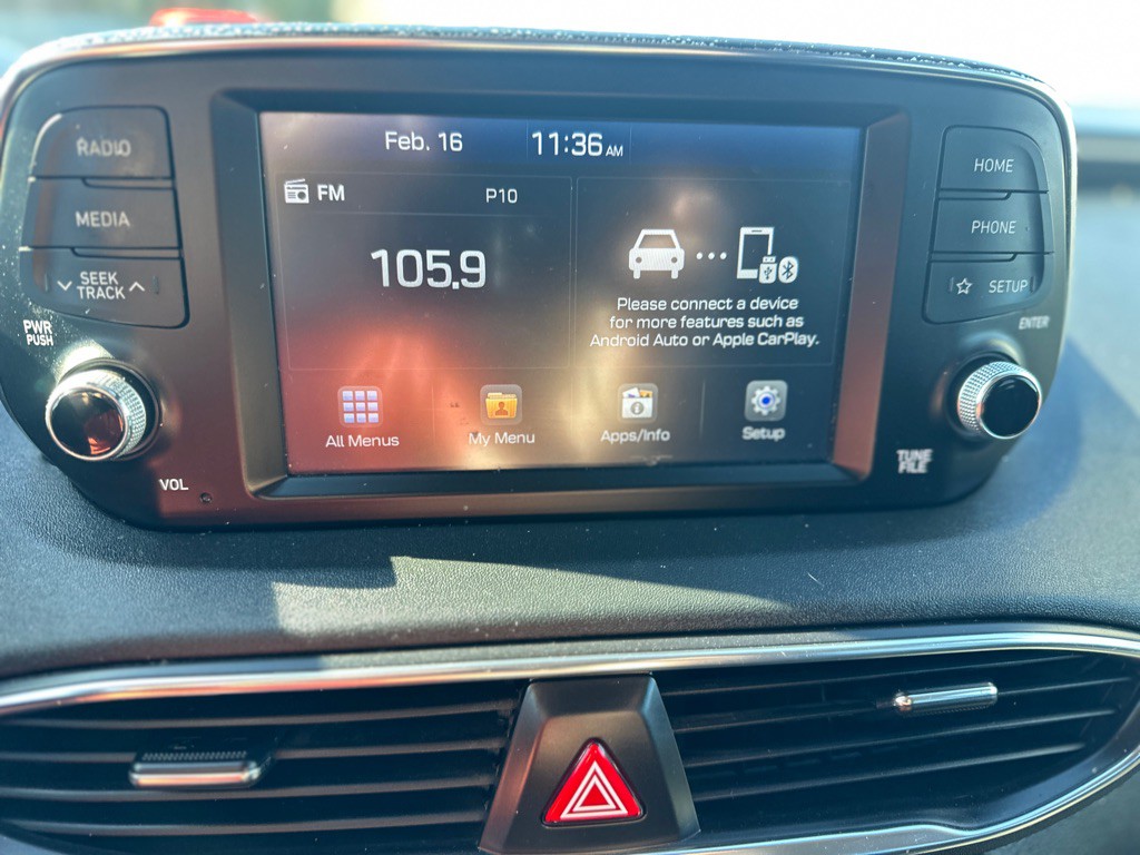 2019 Hyundai Santa Fe Image 16