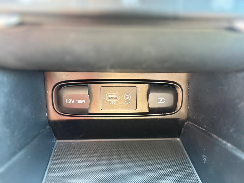 2019 Hyundai Santa Fe Image 18