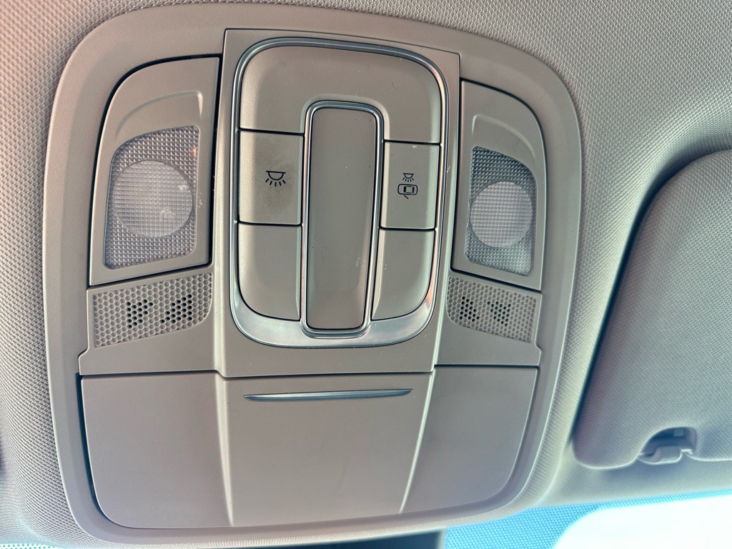 2019 Hyundai Santa Fe Image 20