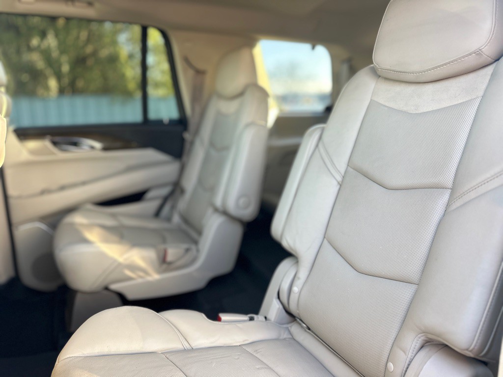 2019 Cadillac Escalade Image 23