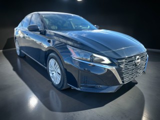 Image for 2024 Nissan Altima S ID: 7184630