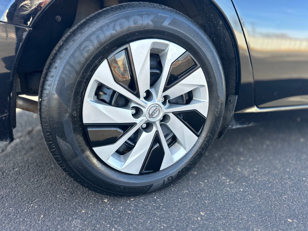 2024 Nissan Altima Image 9