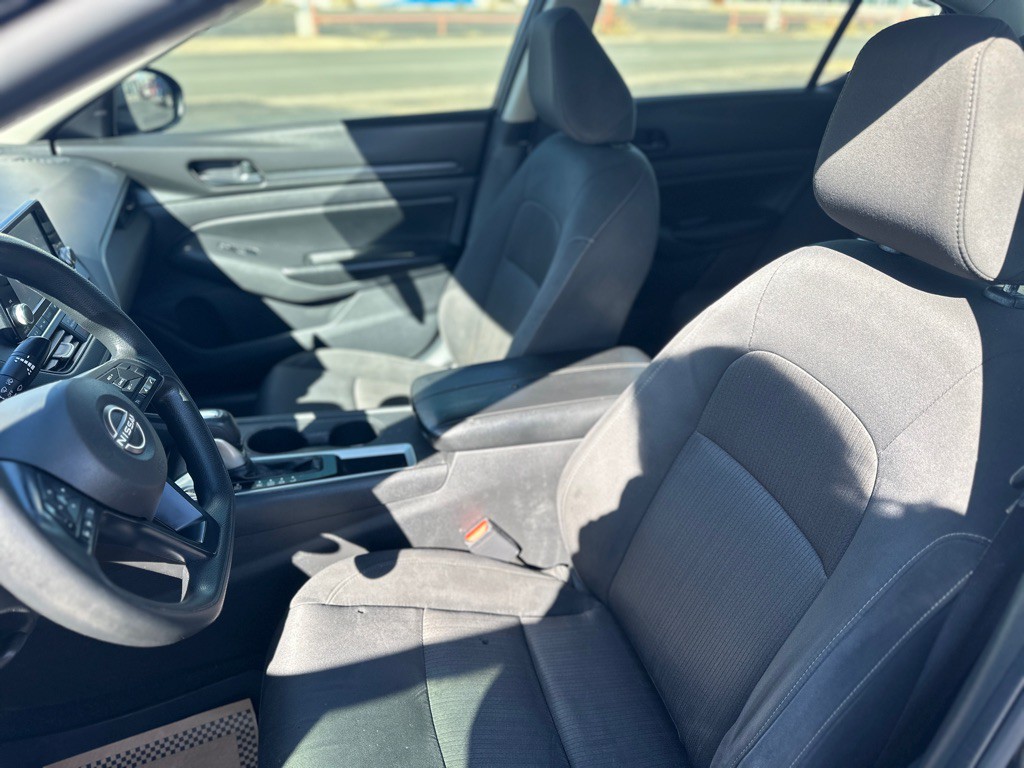 2024 Nissan Altima Image 14