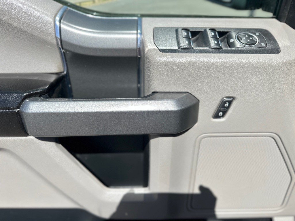 2018 Ford F-150 Image 17