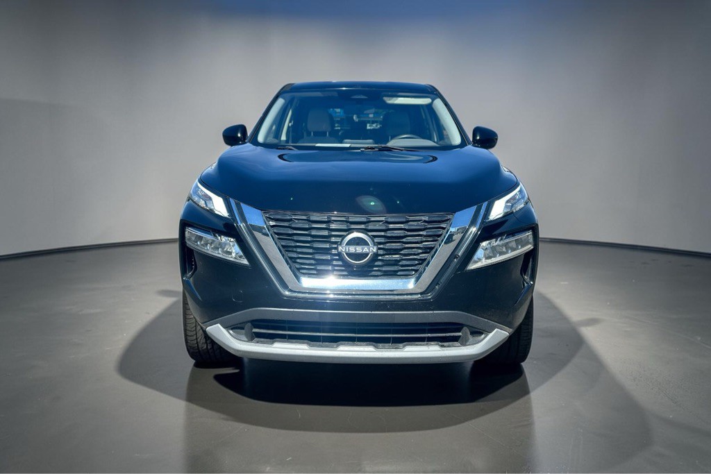 2023 Nissan Rogue Image 2