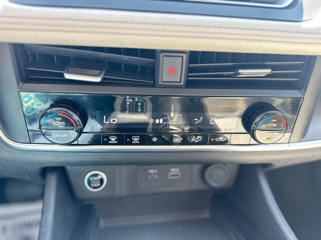 2023 Nissan Rogue Image 21