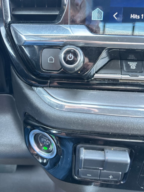 2024 Chevrolet Silverado 1500 Image 32