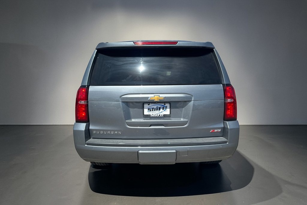 2020 Chevrolet Suburban Image 7