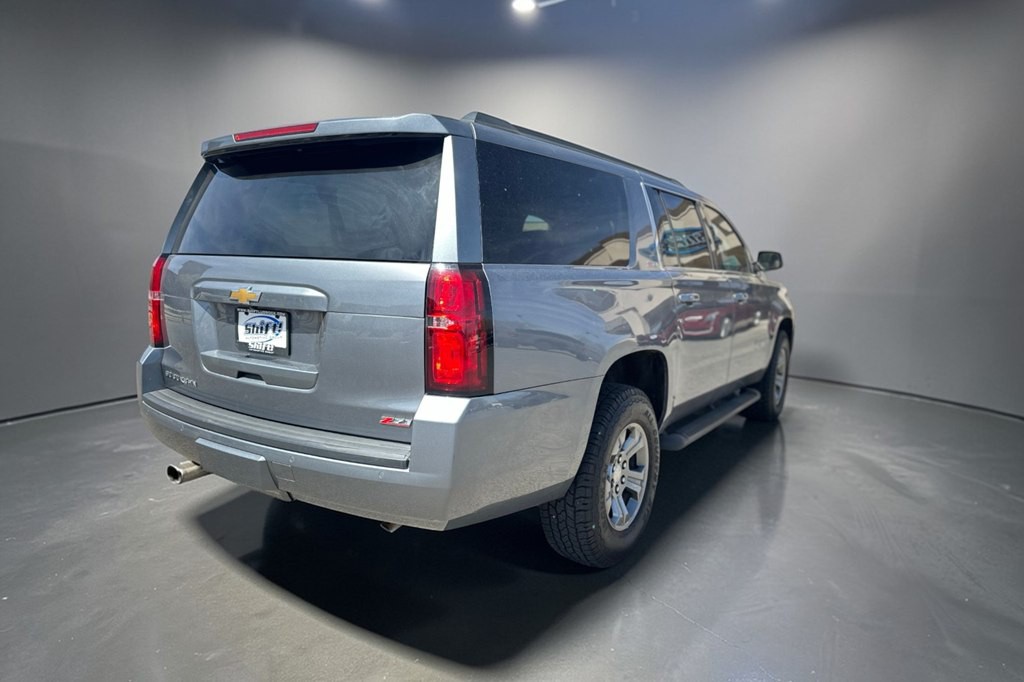 2020 Chevrolet Suburban Image 8