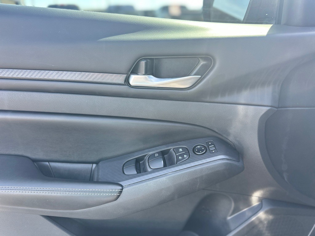 2024 Nissan Altima Image 13