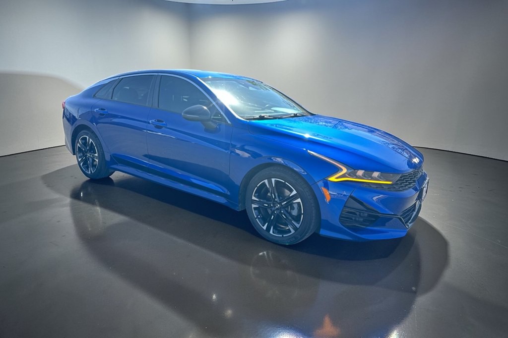2023 Kia K5 Image 12