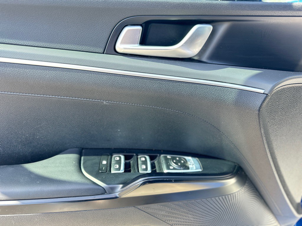 2023 Kia K5 Image 14