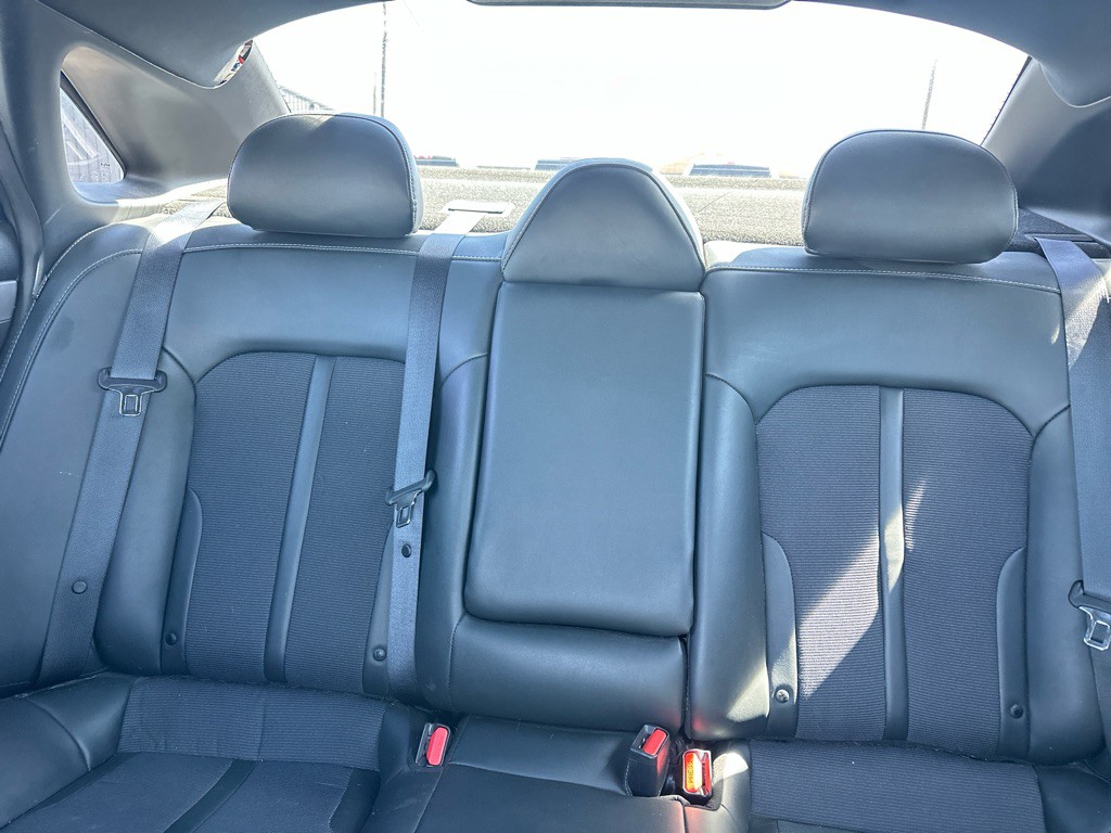 2023 Kia K5 Image 27