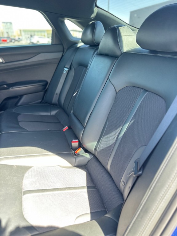 2023 Kia K5 Image 28