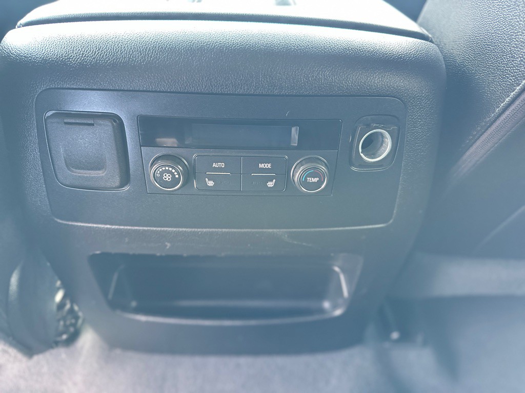 2019 GMC Yukon Image 34