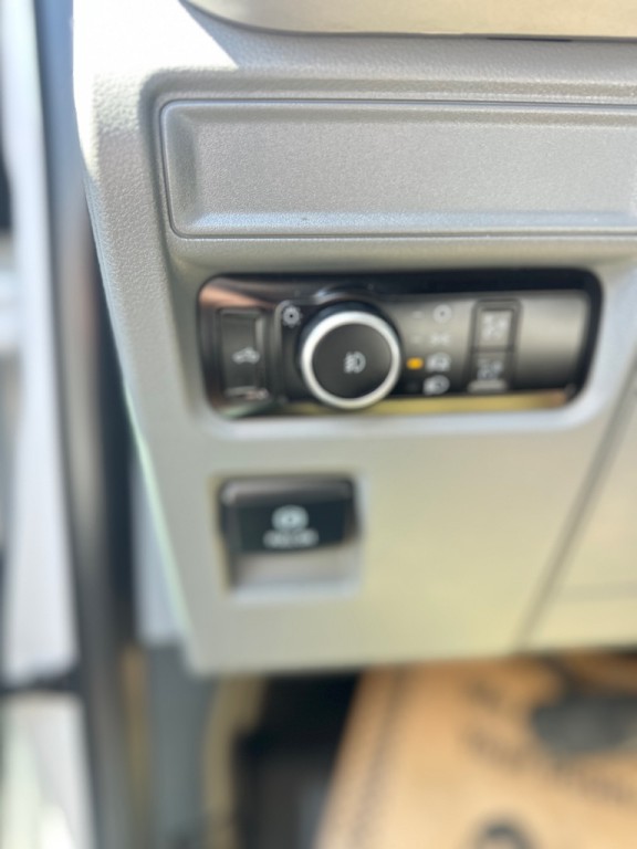 2023 Ford F-150 Image 17