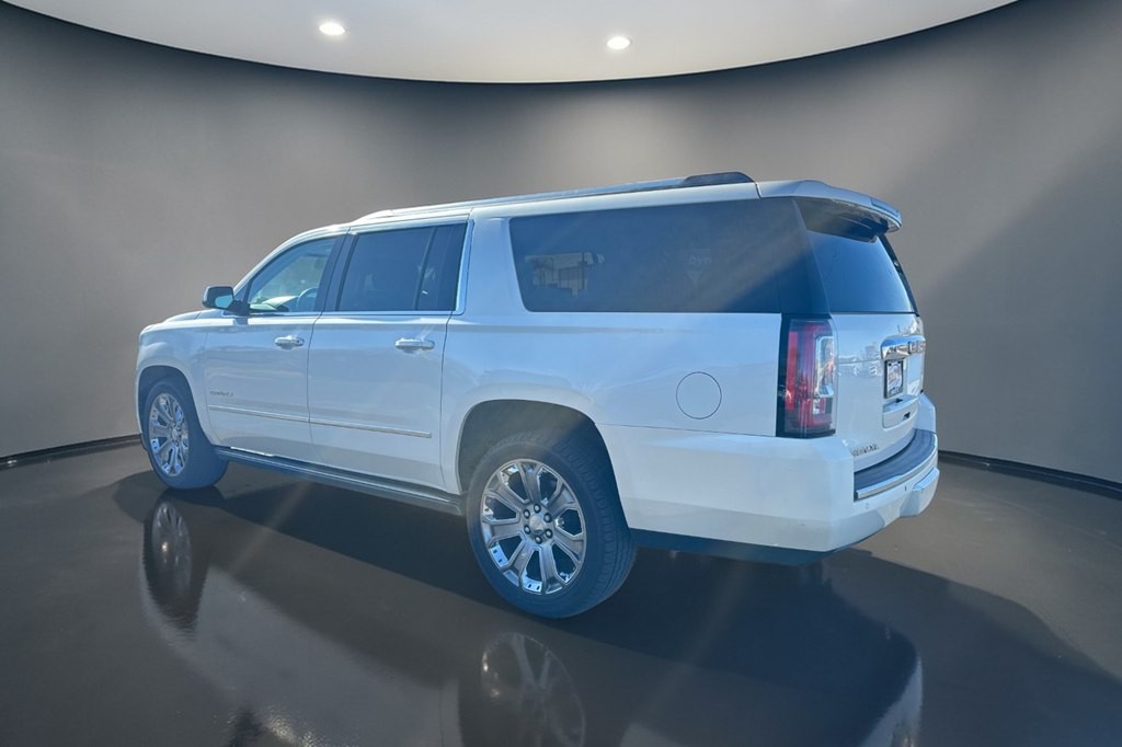 2015 GMC Yukon Image 6
