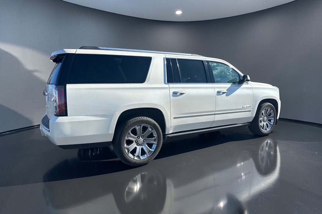 2015 GMC Yukon Image 10