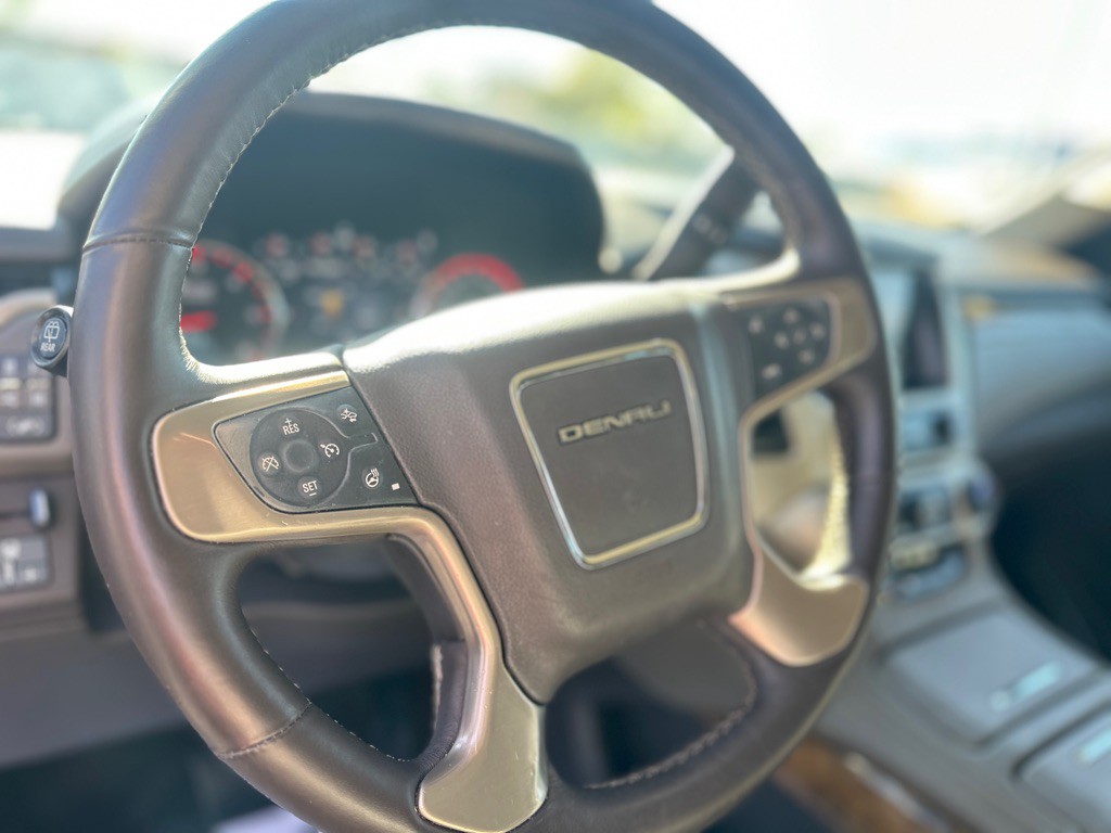 2015 GMC Yukon Image 19