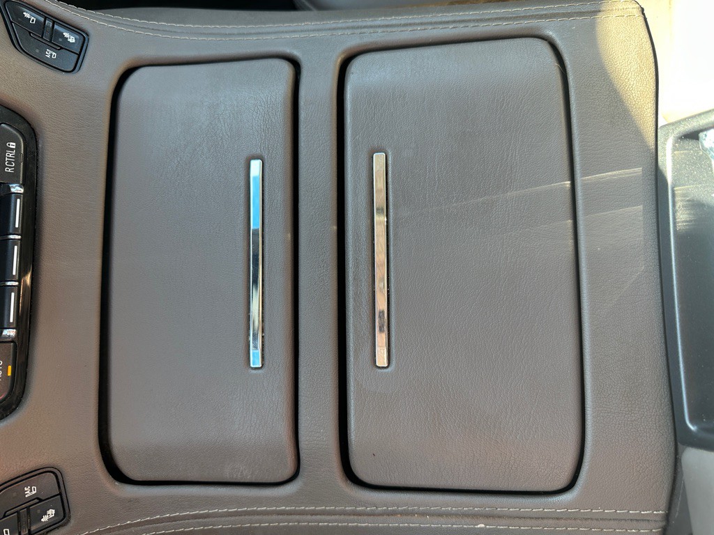 2015 GMC Yukon Image 27