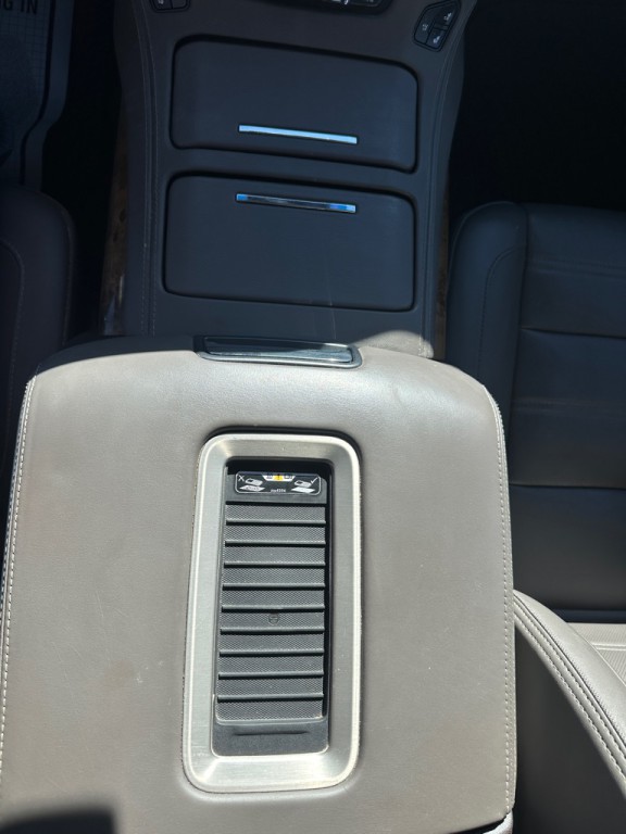 2015 GMC Yukon Image 28