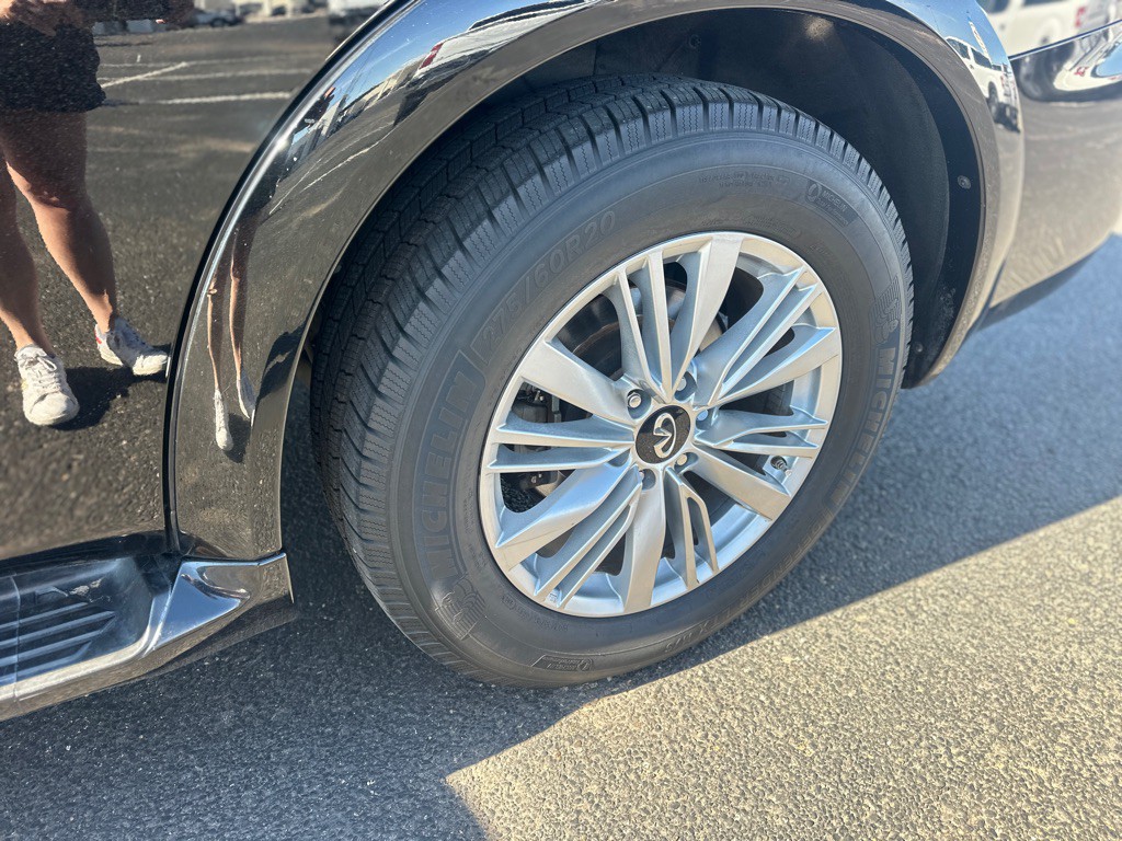 2019 INFINITI QX80 Image 13