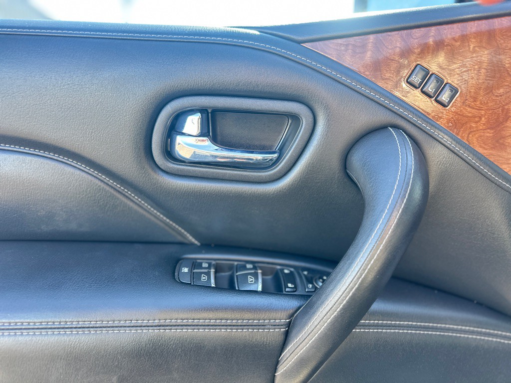 2019 INFINITI QX80 Image 16