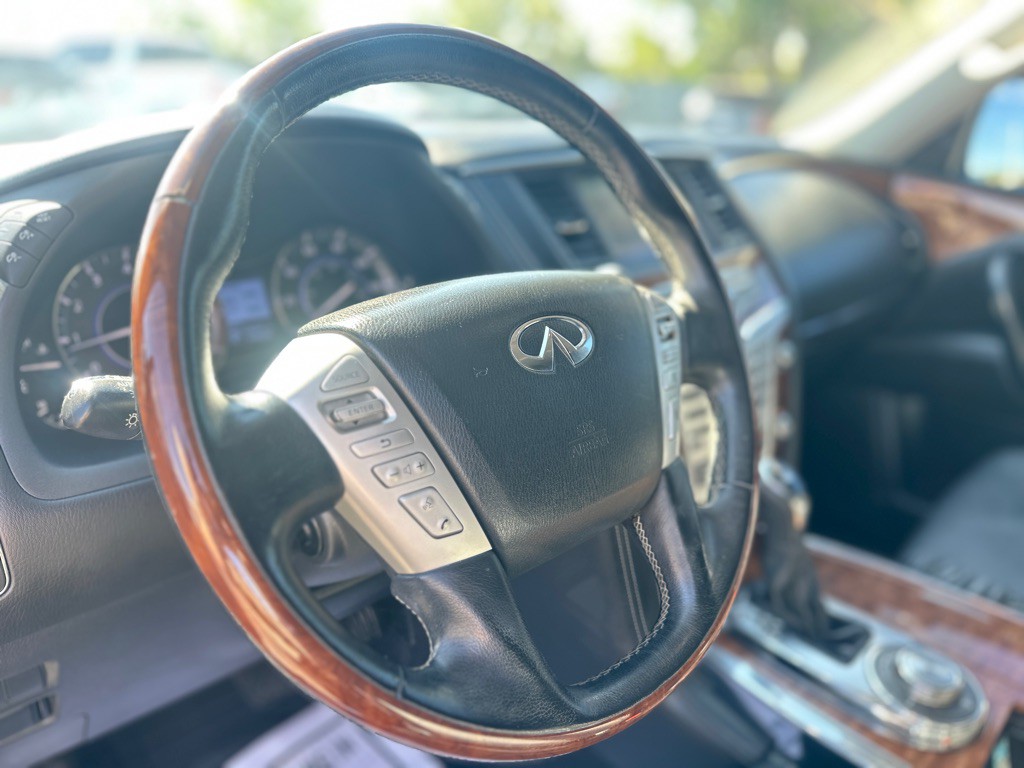 2019 INFINITI QX80 Image 19