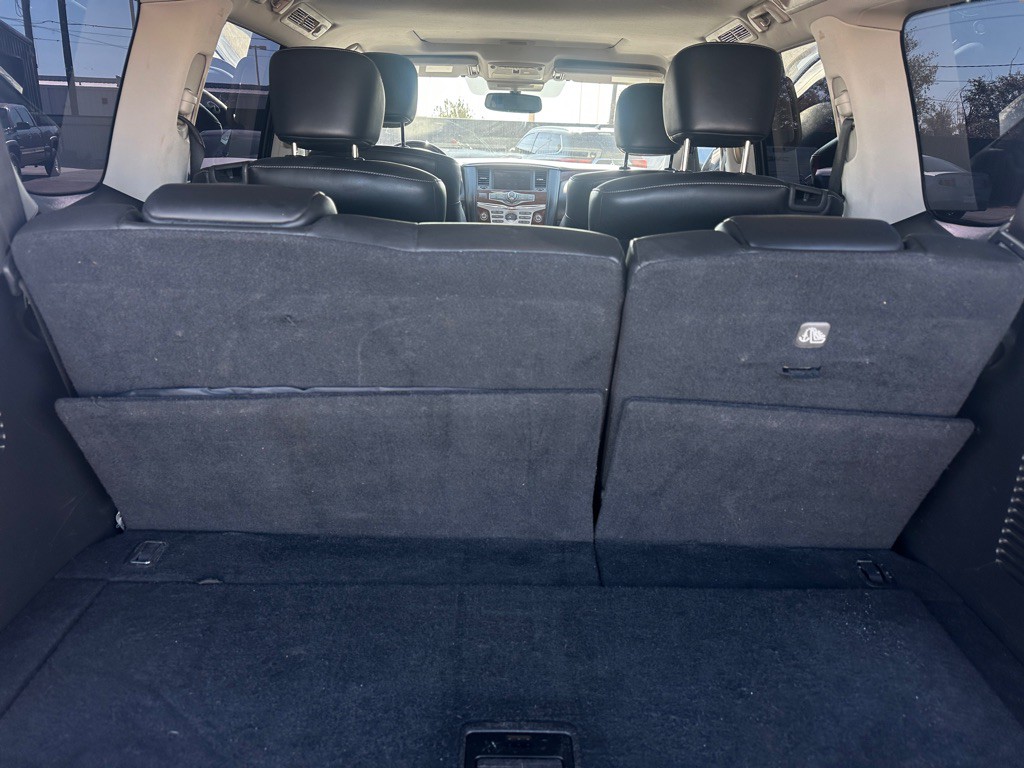 2019 INFINITI QX80 Image 32