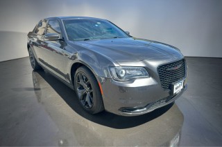 Image for 2022 Chrysler 300 S ID: 7285979