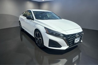 Image for 2023 Nissan Altima SR ID: 7286017