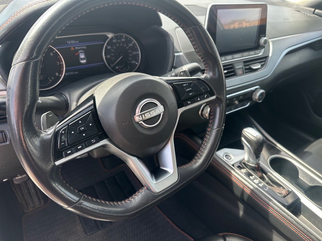2023 Nissan Altima Image 16