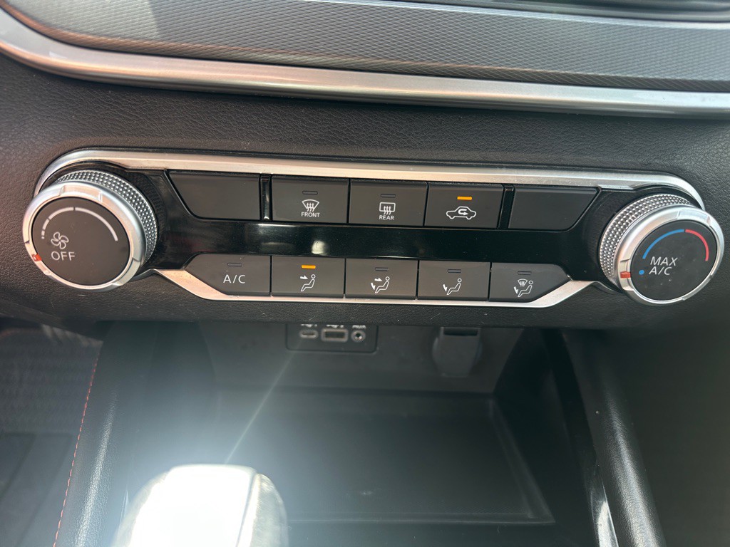 2023 Nissan Altima Image 21